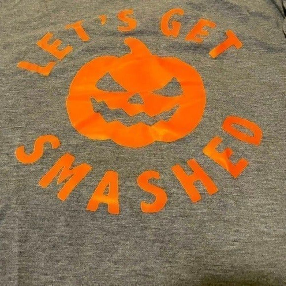 "Let's get smashed" T-shirt/ Size L